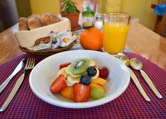 Inca Guest house 3*
